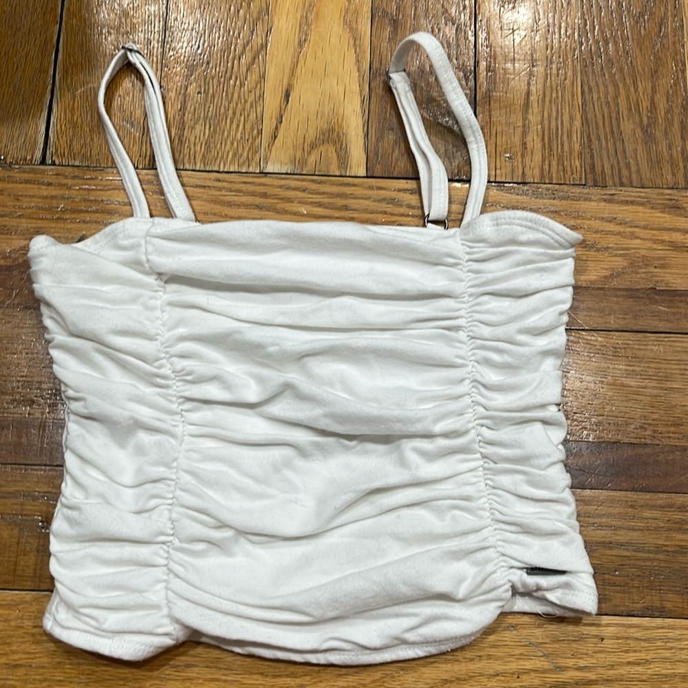 Holister Ruched Tank in white size xs. excellent condition